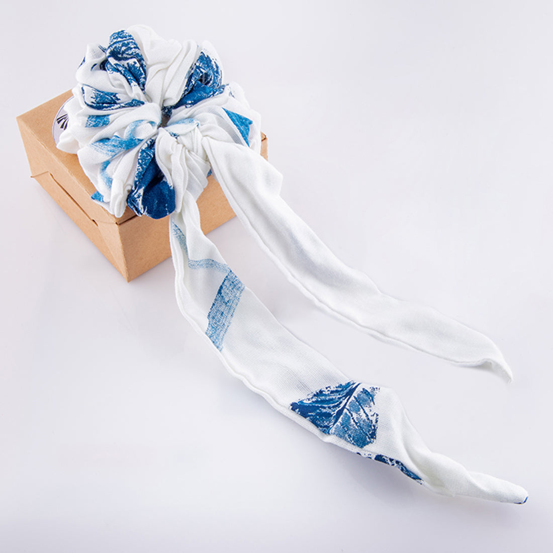 Tail Scrunchies - Natural leaf printed