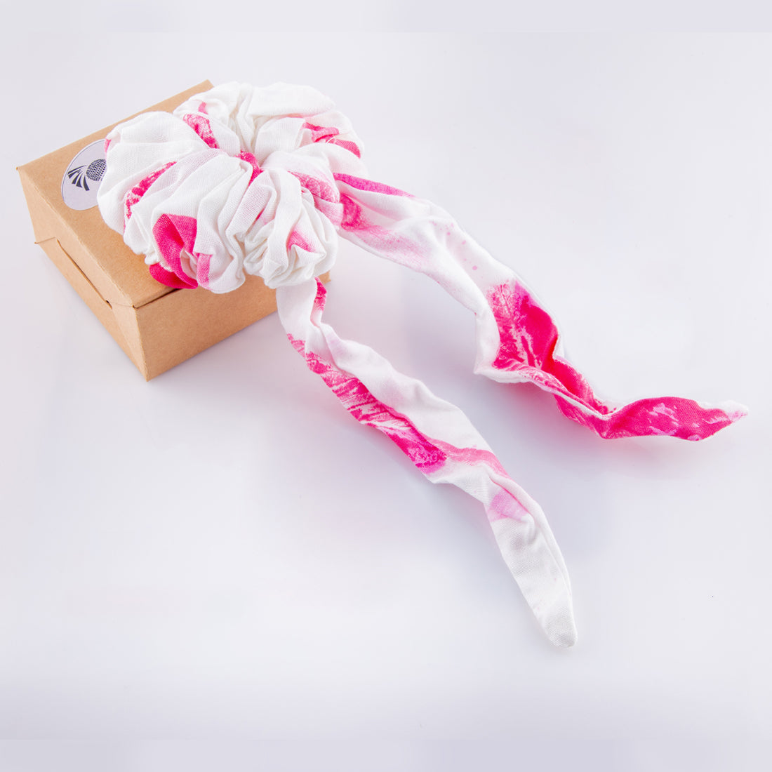 Tail Scrunchies - Natural leaf printed